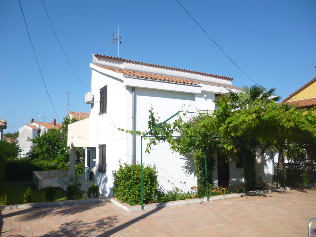 Apartments Spada Porec Exterior photo